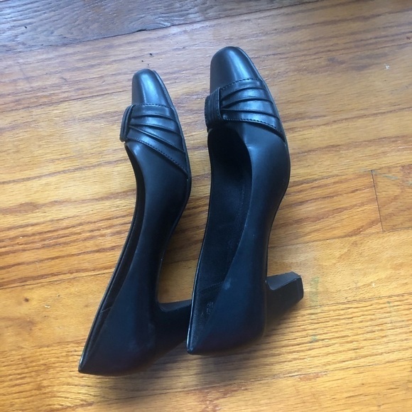 - Classic Women’s Black shoes Comfort Plus Size 8 - Picture 1 of 6